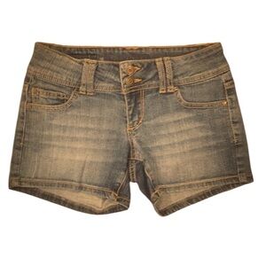 👖 Celebrity Pink Denim Shorts 👖